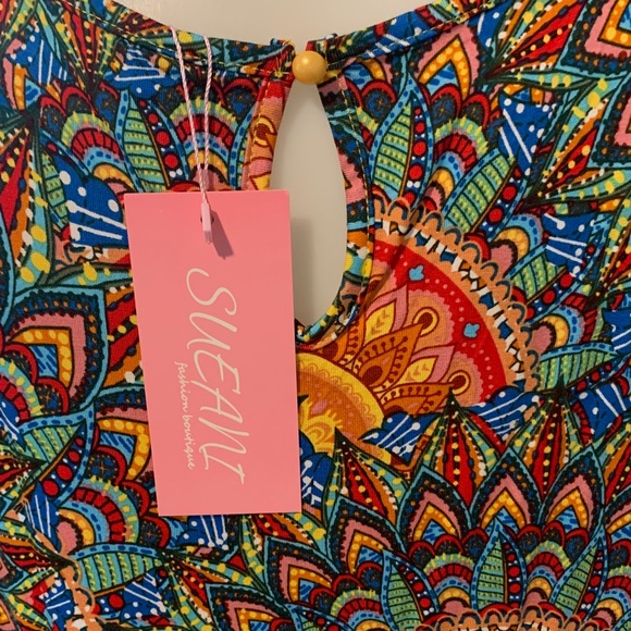 Colorful Patterned Tank Top - Picture 2 of 4